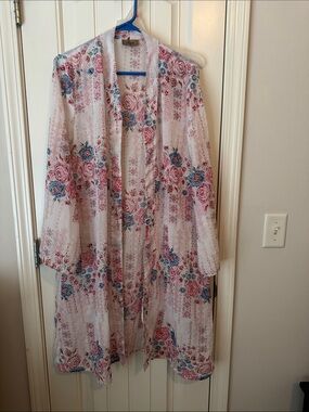 Floral Sheer Kimono cardigan by Jorja